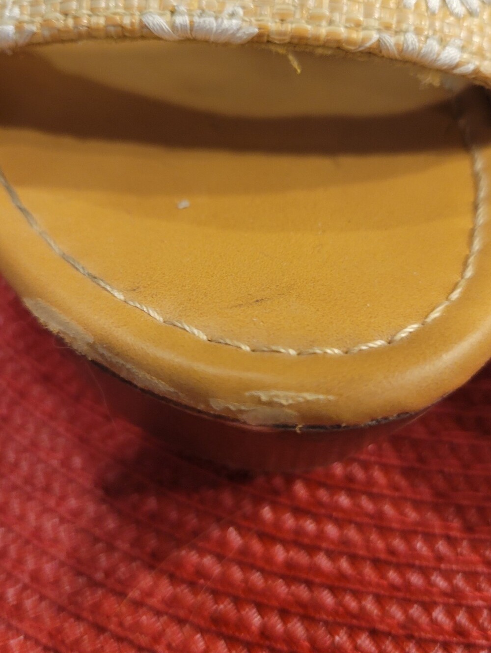 EUC~ MADDEN GIRL Floral Embroidered Platform Sandals - Picture 10 of 11